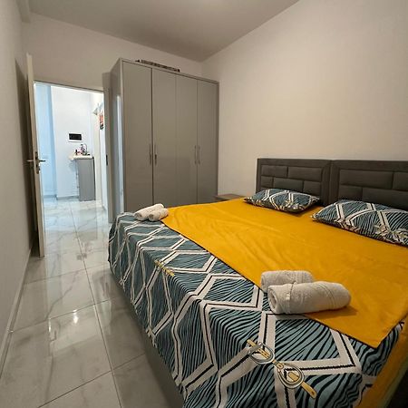 Second Home 1 Tirana Zewnętrze zdjęcie